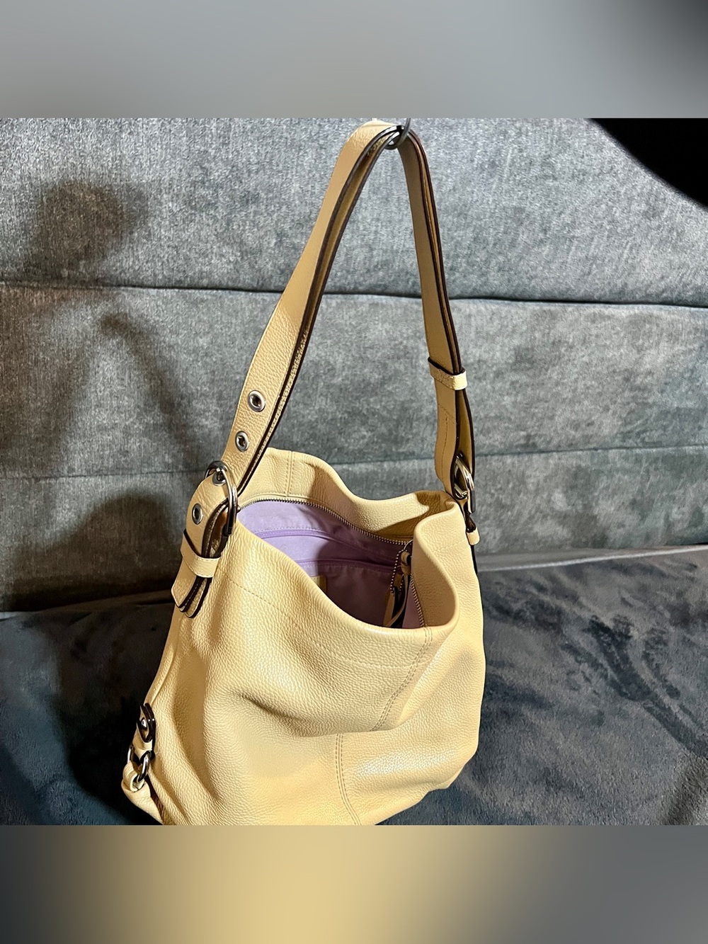 Coach Y2K Beige Pebbledâ Leather Soho Duffel Convertible Shoulder Bag F15064 - Picture 13 of 13